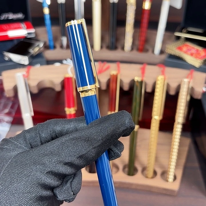 银都家蓝漆金钢笔18.k