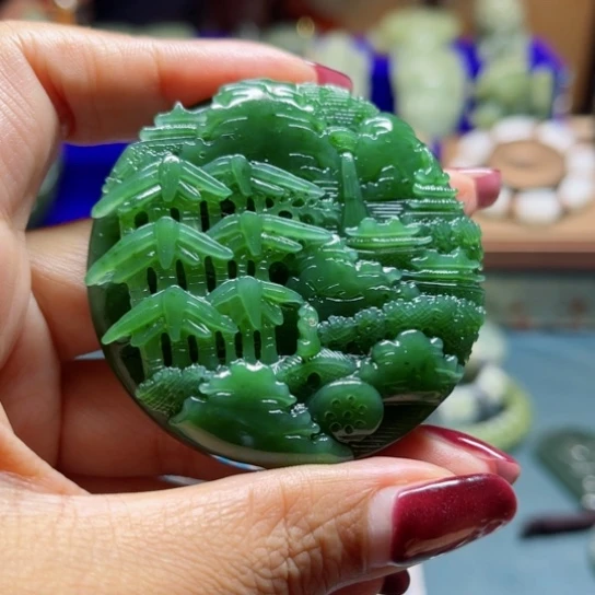 未镶嵌和田玉挂件