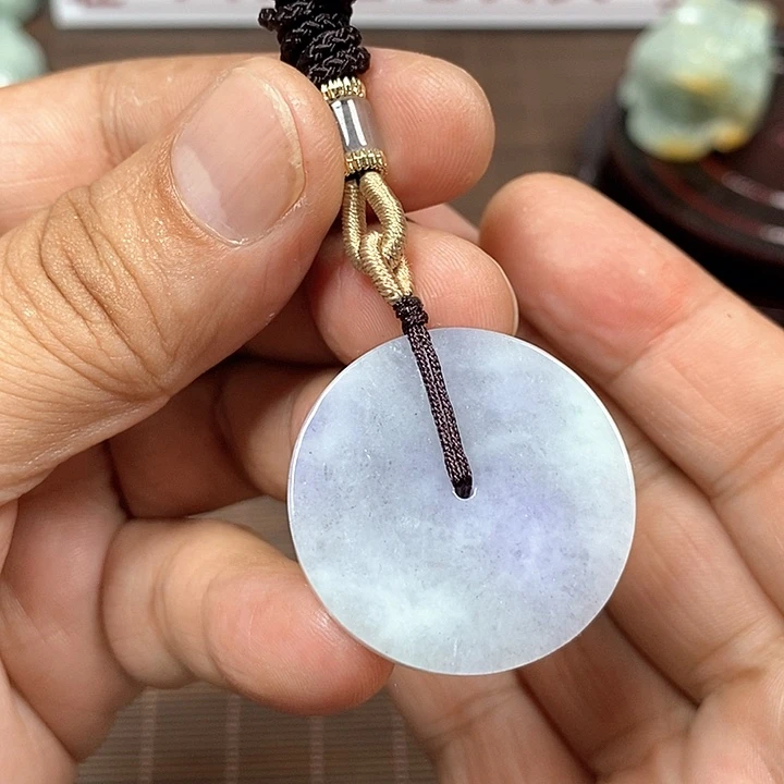 颈饰未镶嵌翡翠天然翡翠玉A货配证书