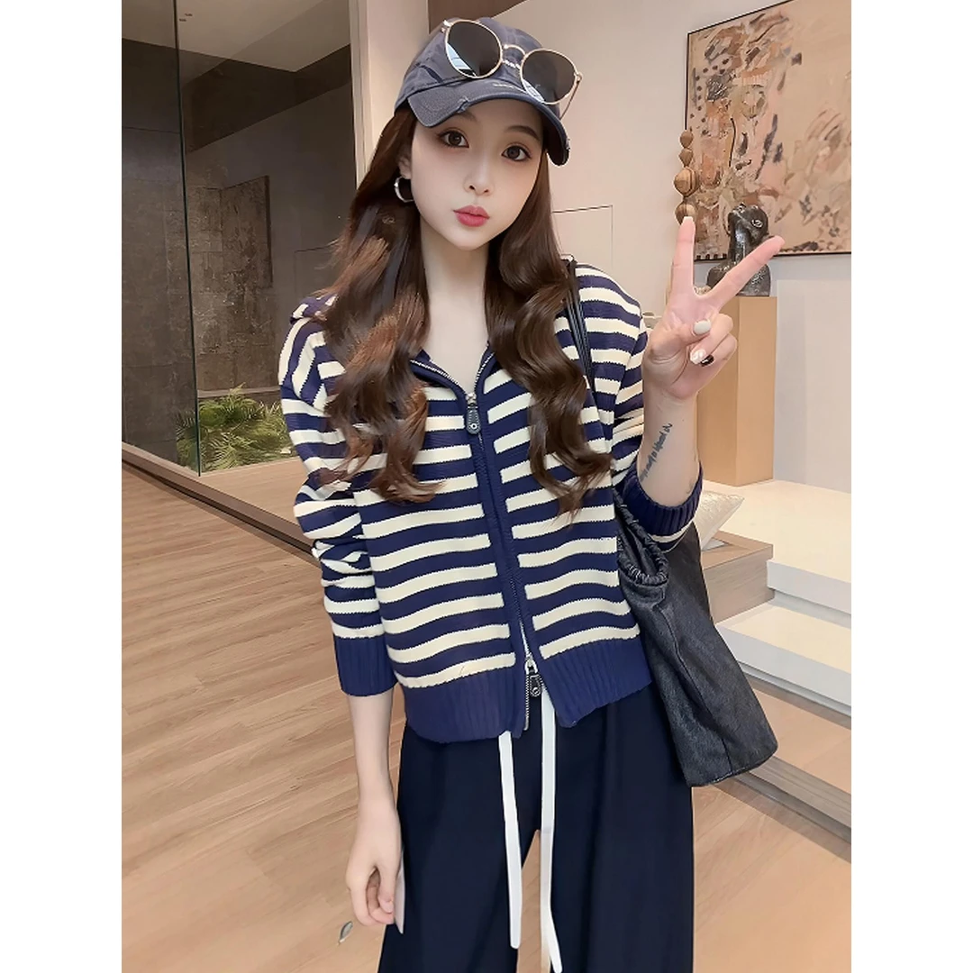 慵懒风条纹连帽针织开衫今年流行爆款女装独特巨好看双拉链外套