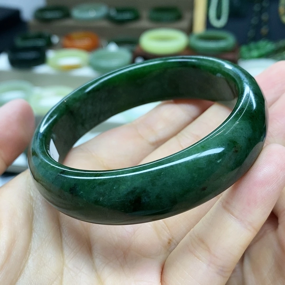 【闪购商品】未镶嵌手镯和田玉（碧玉）和田玉6364