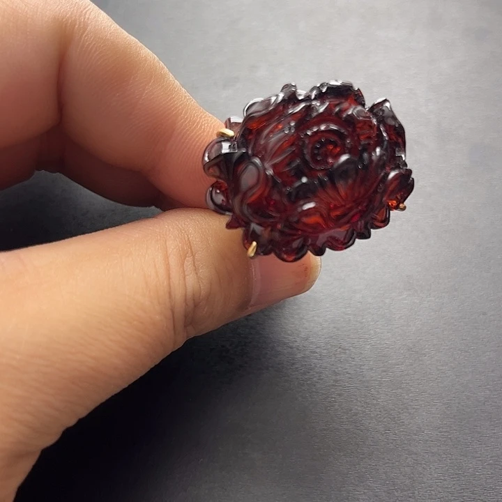 琥珀未镶嵌裸石戒指