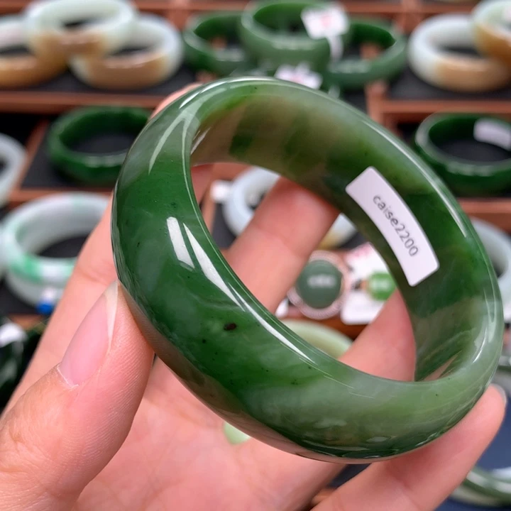 和田玉（碧玉）手镯未镶嵌58