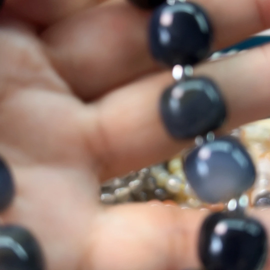 长***空玛瑙/玉髓颈饰合金