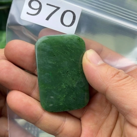 和田玉未镶嵌珠宝半成品