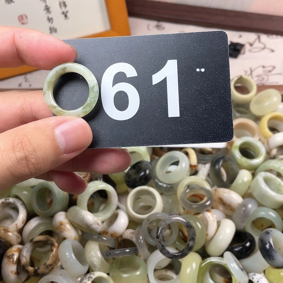 B***a蛇纹石玉合金颈饰