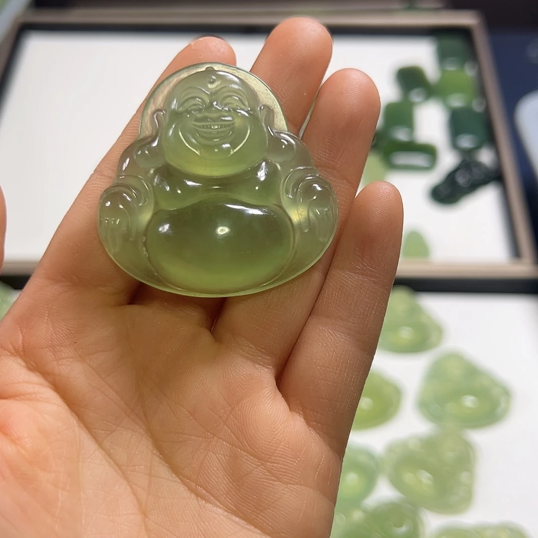 用***9蛇纹石玉未镶嵌颈饰