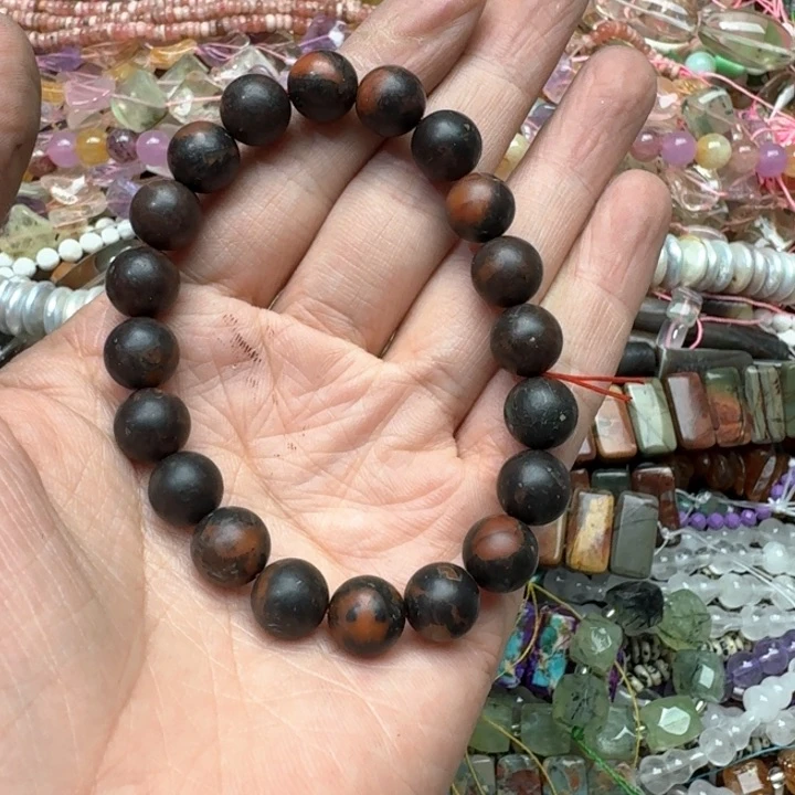 未镶嵌玛瑙/玉髓珠宝半成品一条10-11mm铁皮南红手串