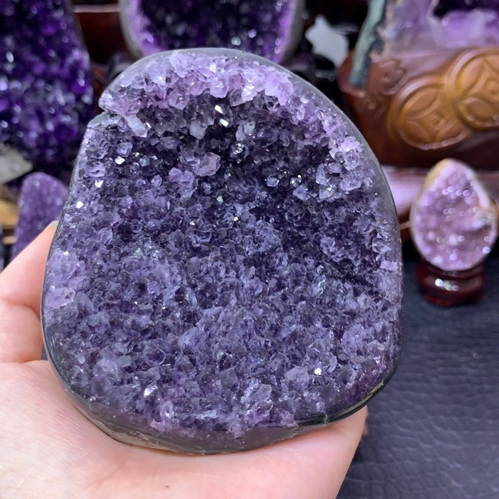 紫晶珠宝半成品未镶嵌