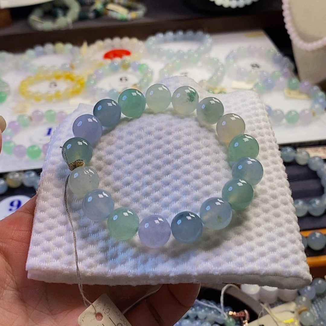 定制翡翠未镶嵌翡翠.