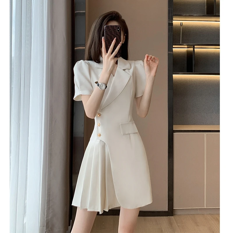 X6079 时尚白色气质翻领侧排扣西装款连衣裙
