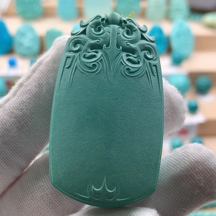 未镶嵌绿松石珠宝奇石