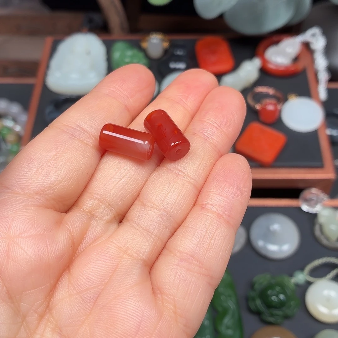 琳***墨南红玛瑙未镶嵌颈饰