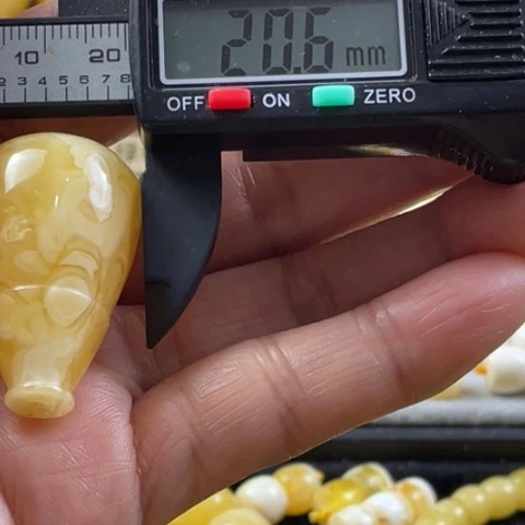 【闪购商品】未镶嵌蜜蜡裸石鸿*90号