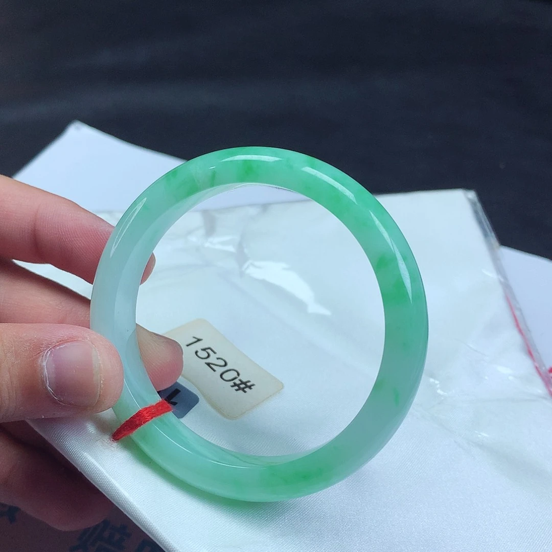 翡翠手镯未镶嵌54正圈