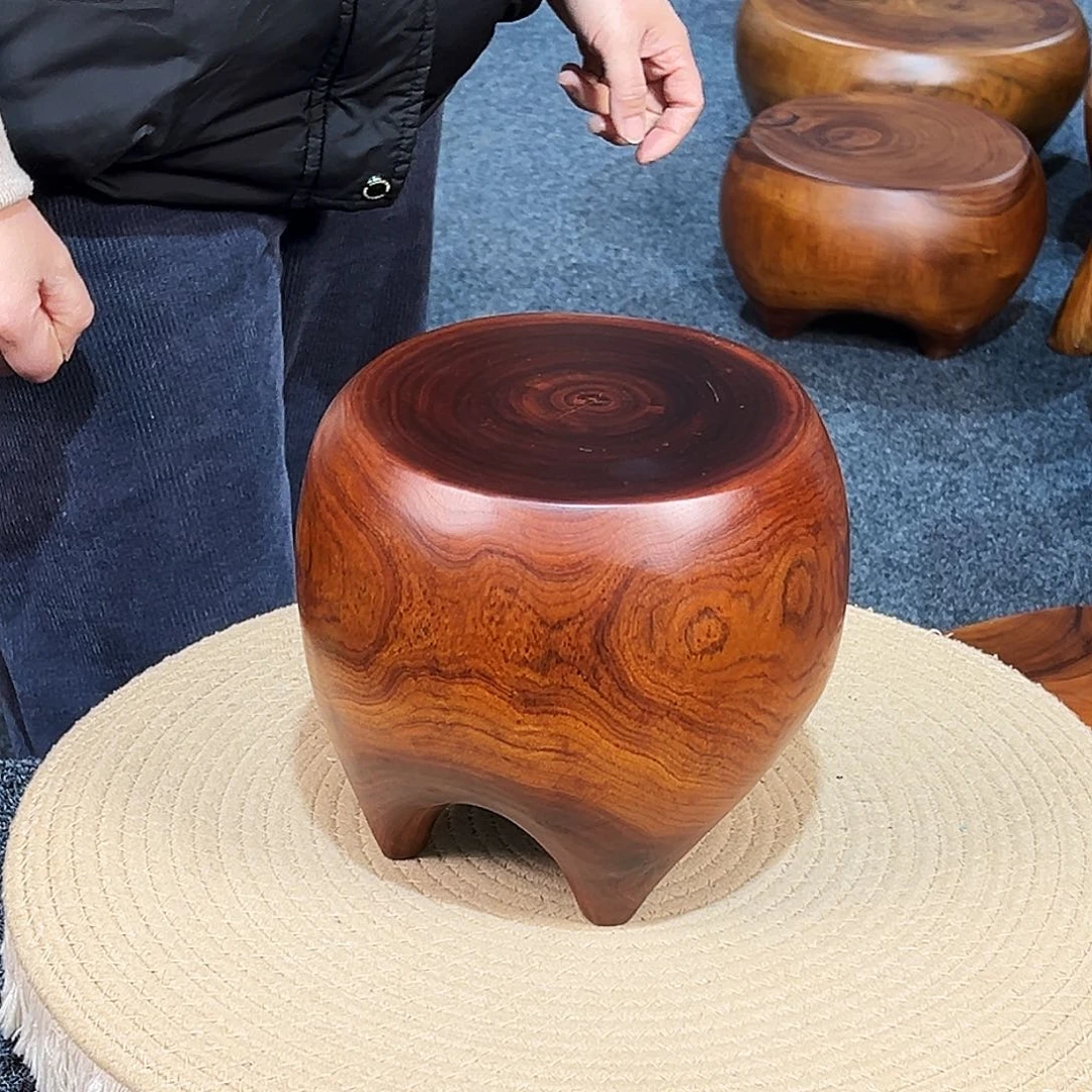 18 号香樟木尺寸：19-19-18cm