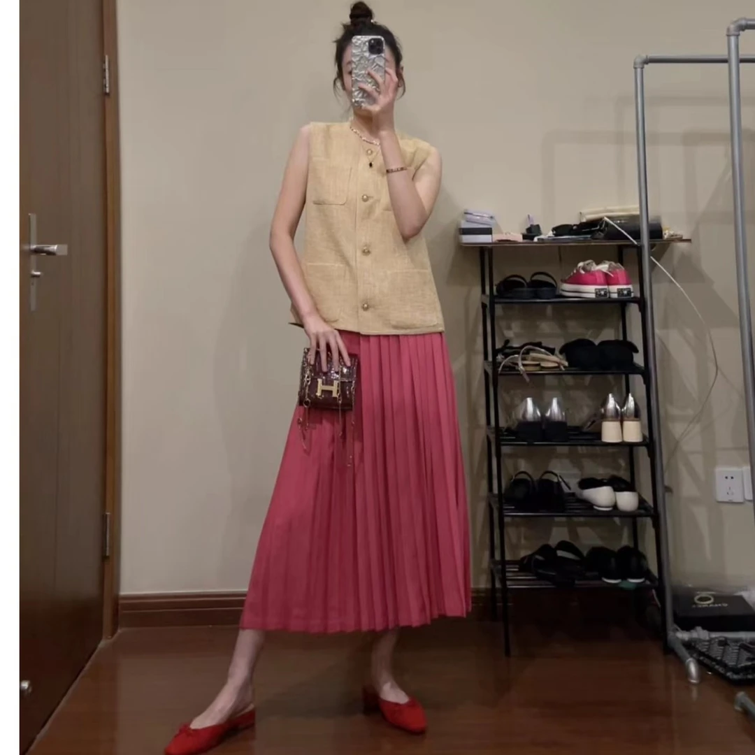 米黄色气质小香背心马甲