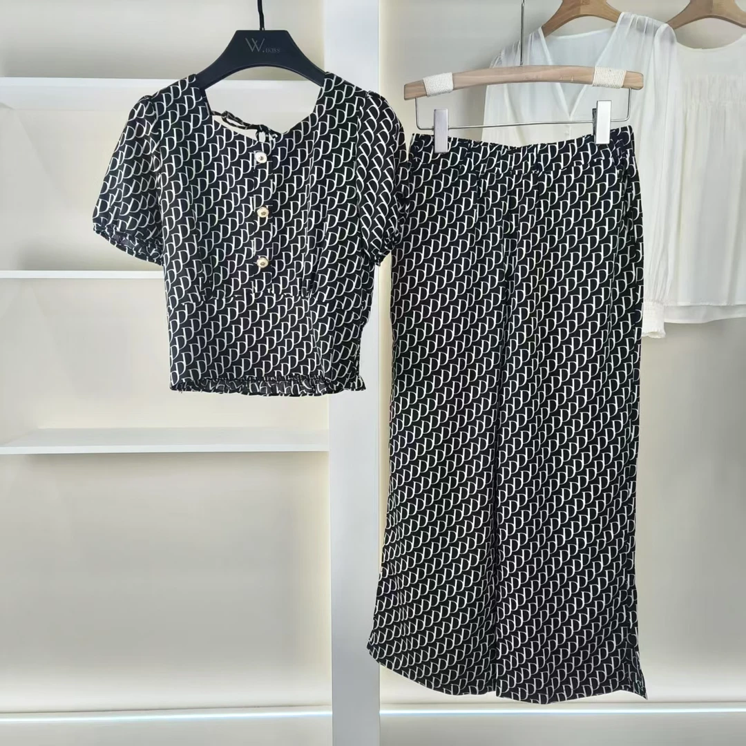 麦迪尚品【色】50406152 夏季简约满印套装品牌撤柜女装