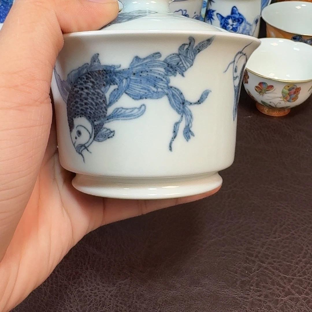 李***伟现代景德镇陶瓷盖碗