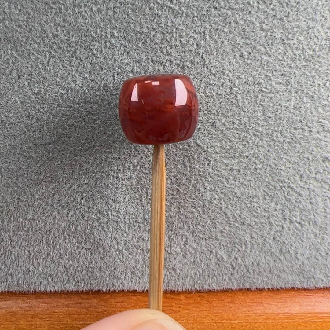 未镶嵌（牛血火焰直切10+）南红玛瑙