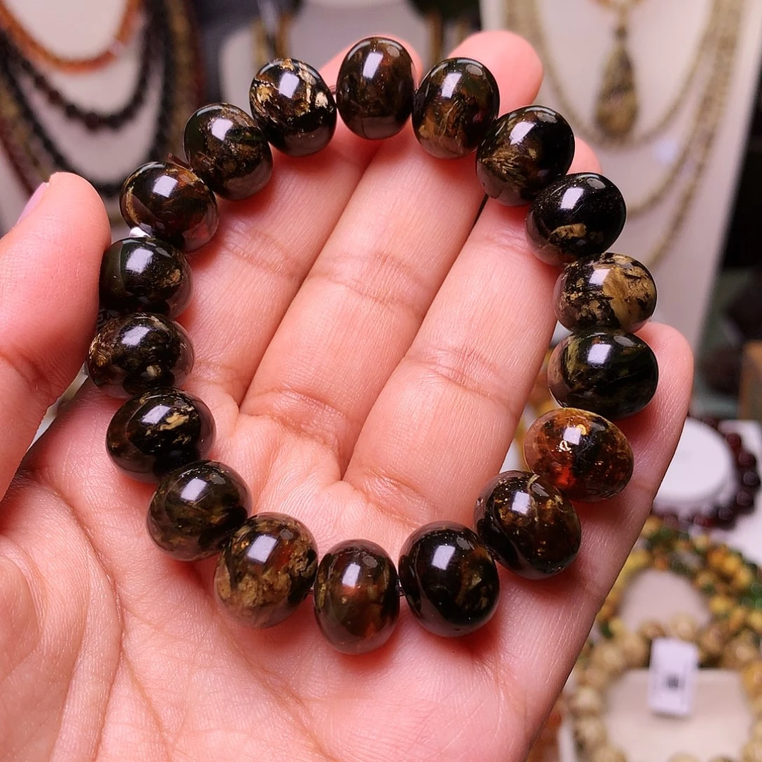 飞***属琥珀未镶嵌裸石抚顺琥珀561