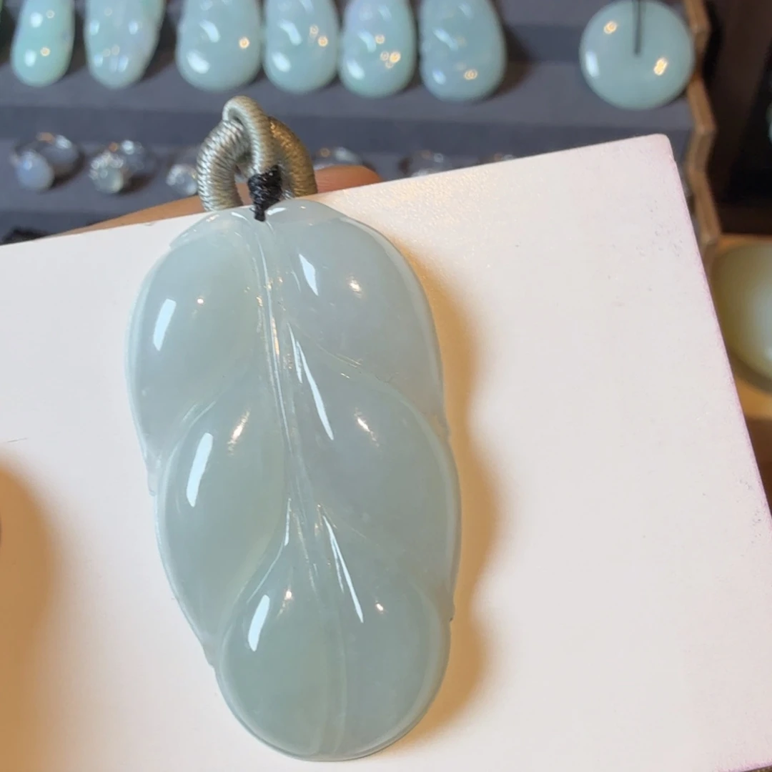 翡翠裸石翡翠福利叶子