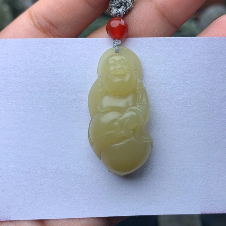 颈饰未镶嵌和田玉艾**光