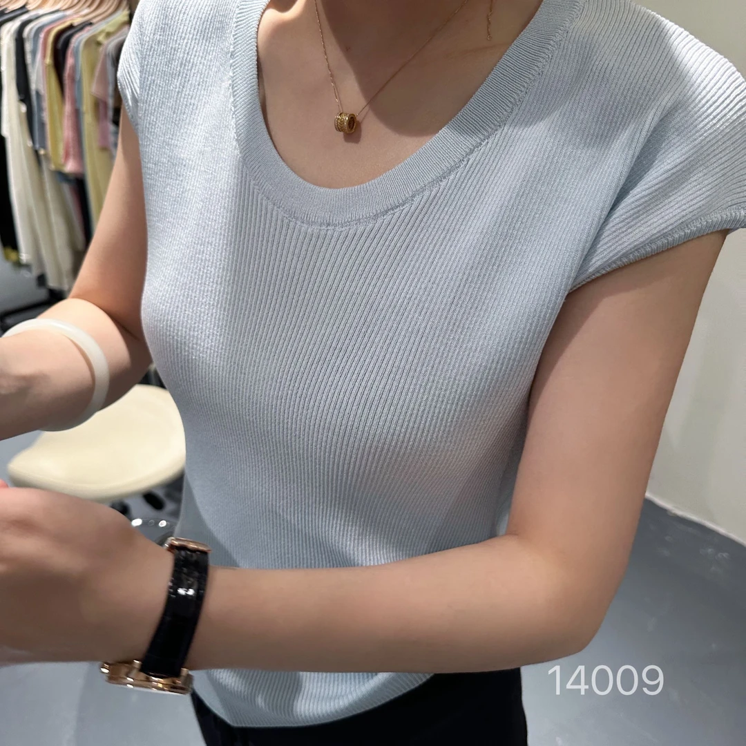 14009（部分无水洗唛，介意慎拍） WANGDAN新款领口亮片净版小飞袖