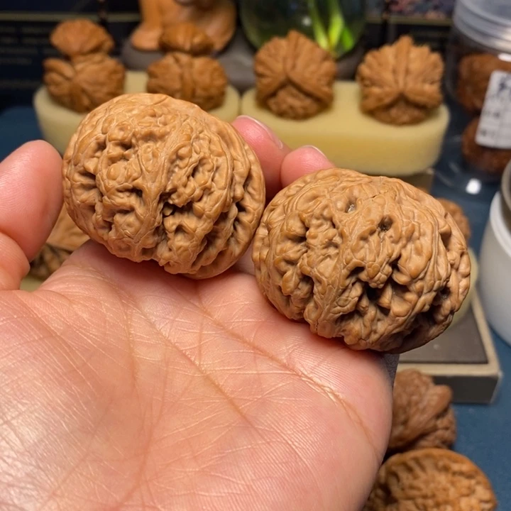 【闪购商品】把件文玩核桃平谷大粗筋