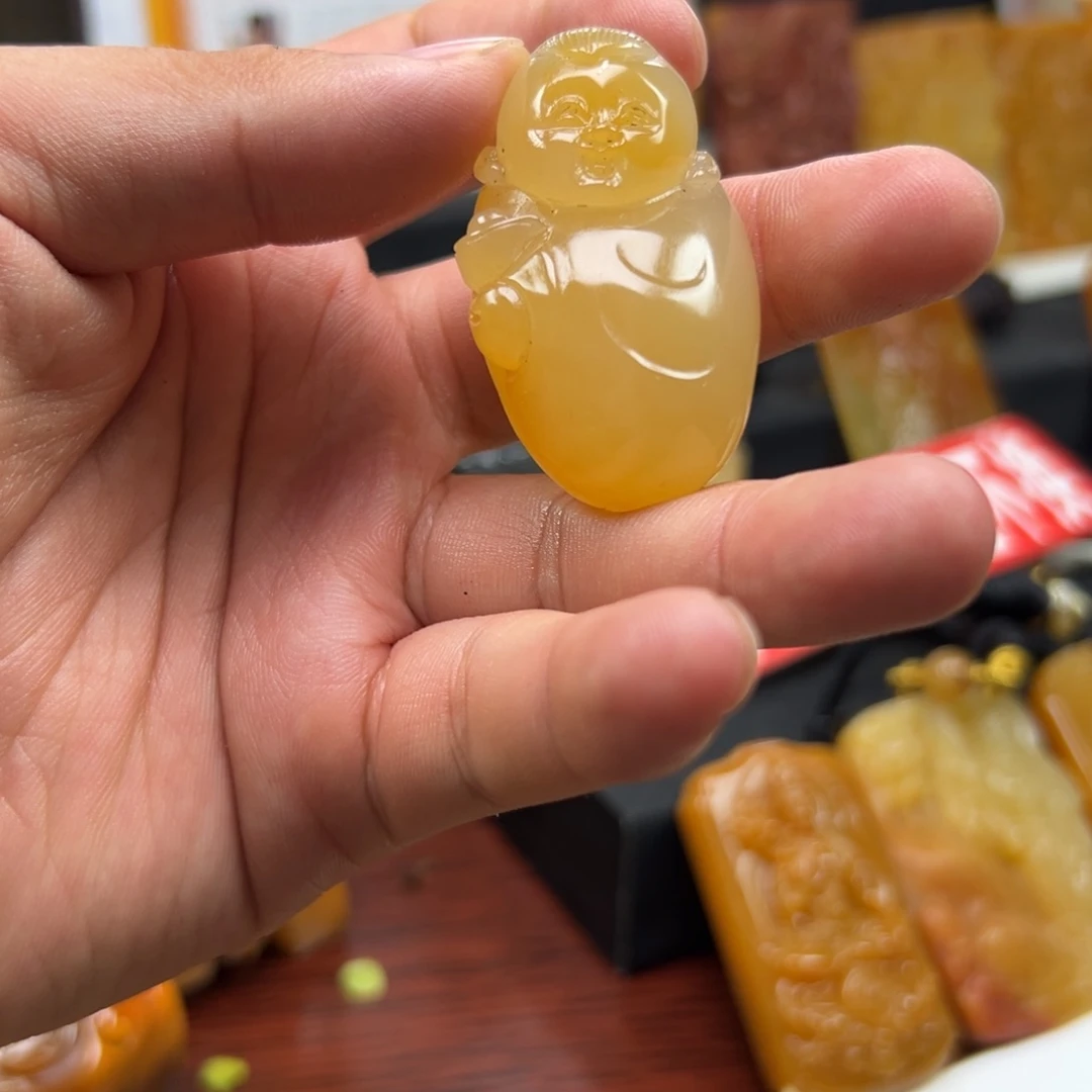 石英质玉（黄龙玉）未镶嵌多样性发货，发其一