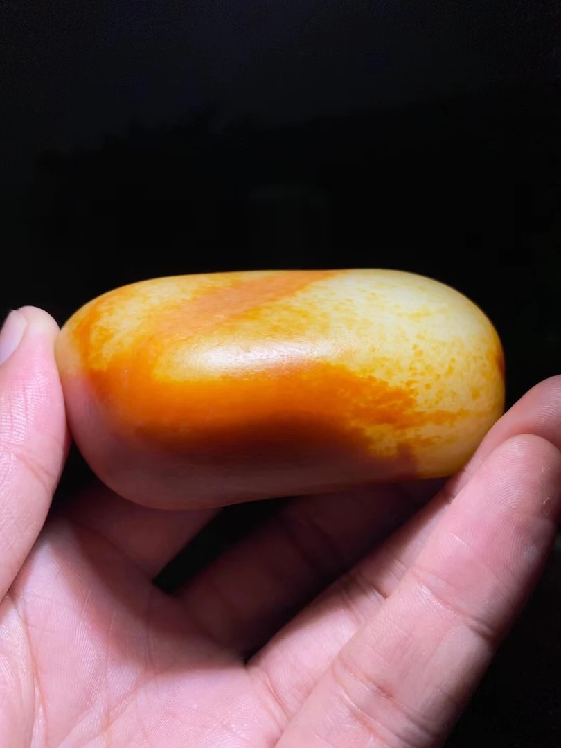 新疆和田戈壁石观赏石