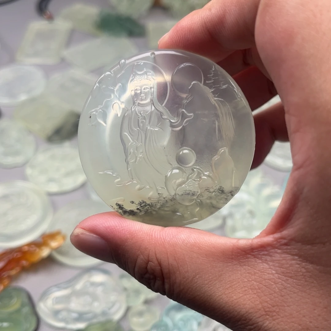 未镶嵌蛇纹石玉颈饰