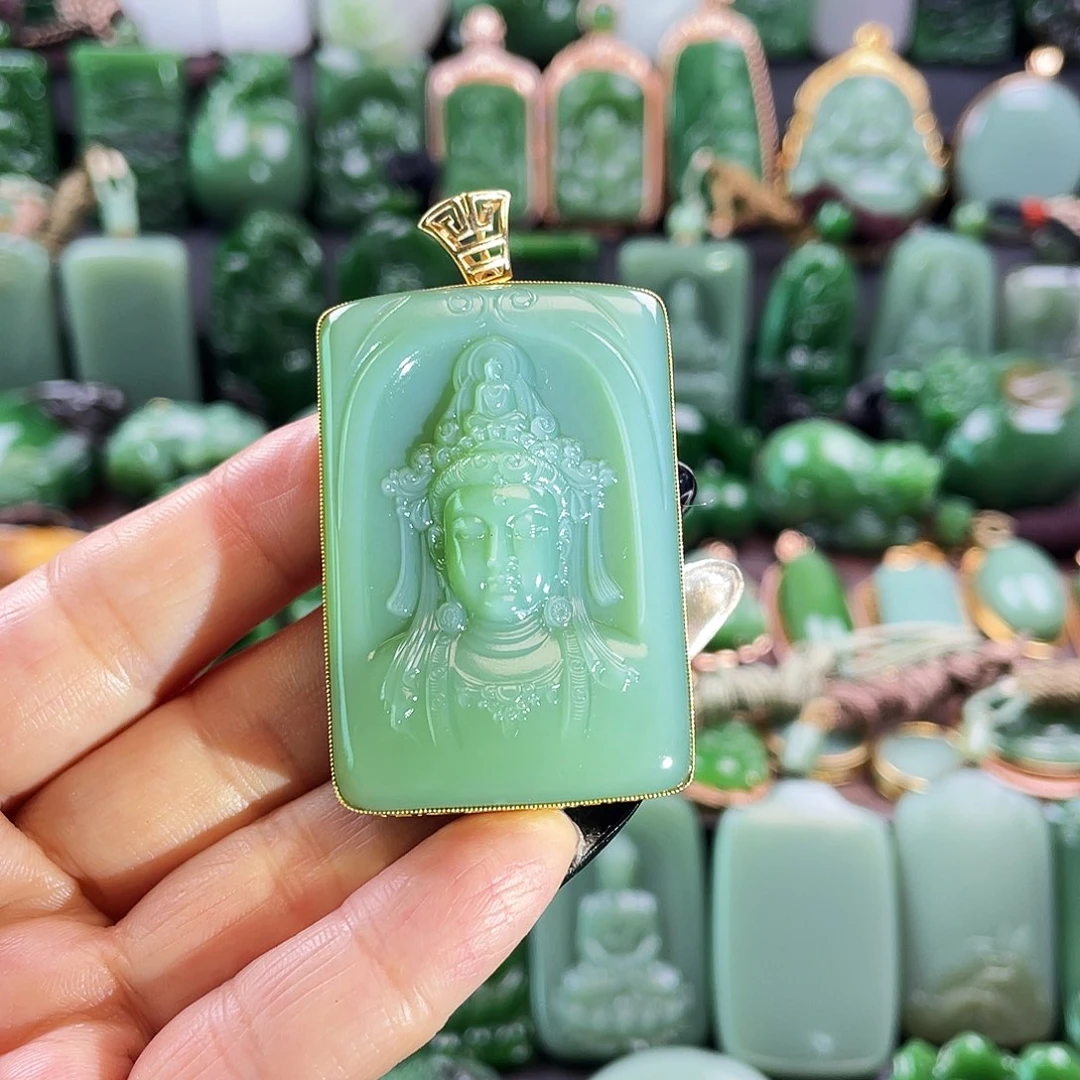 和田玉挂件18K金镶嵌银*