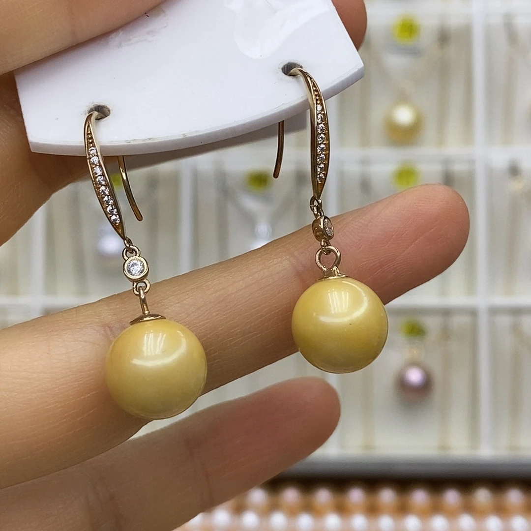 淡水珍珠吊坠(赠链)银S925镶嵌