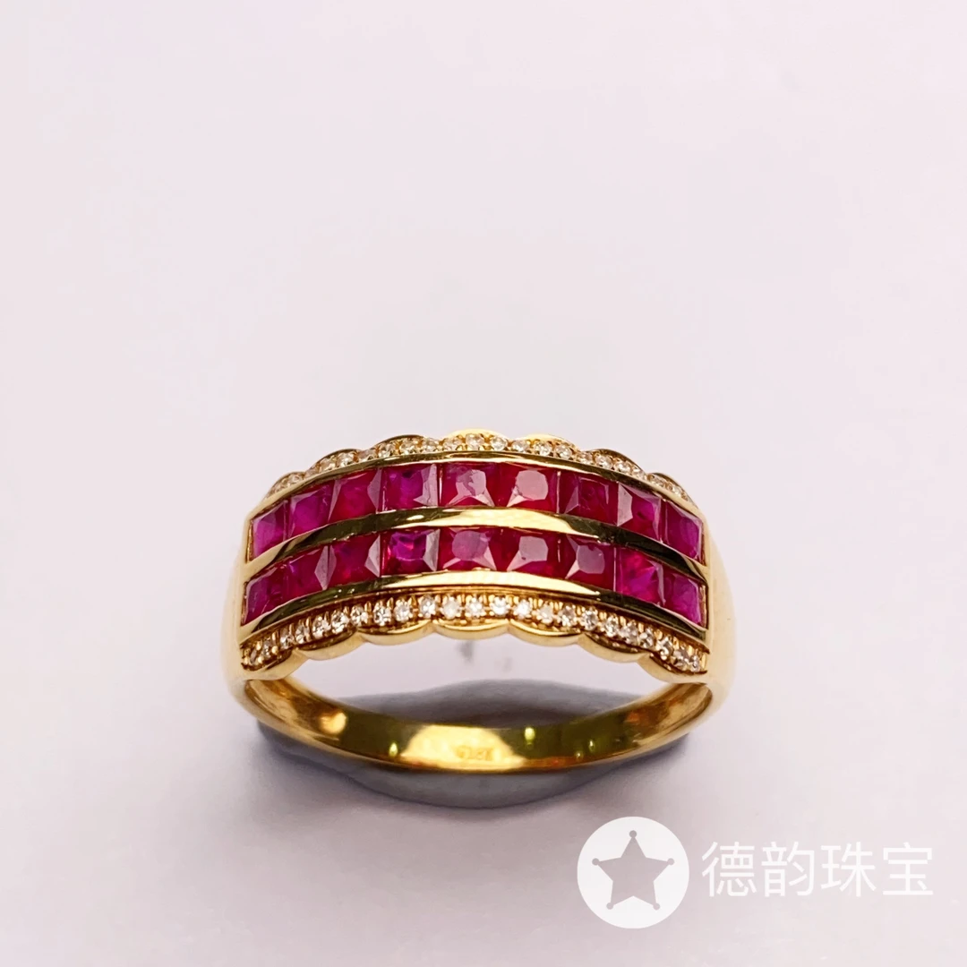 18k金镶嵌天然红宝石戒指
