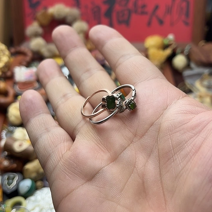雅***吖非金属银镶戒指开口