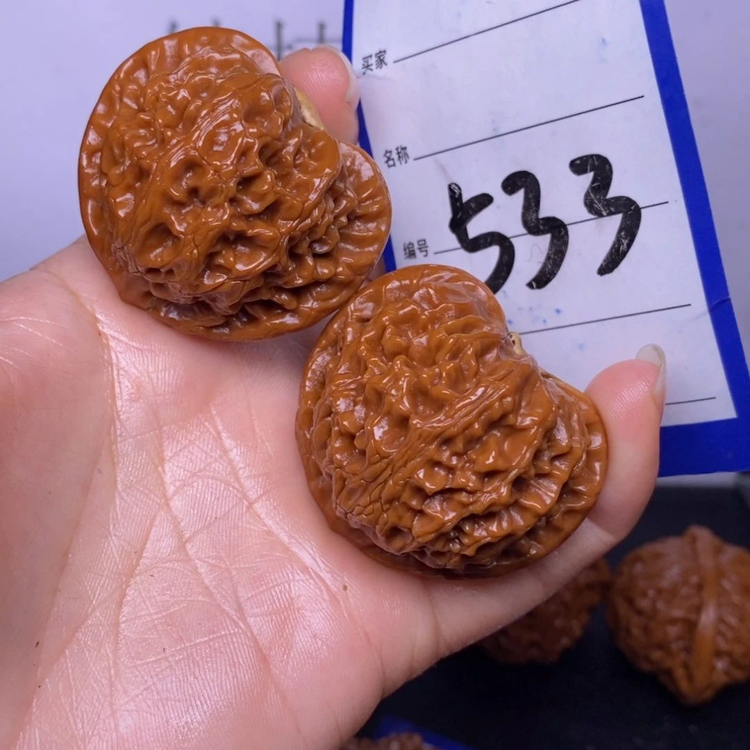 文玩核桃把件533/42宫灯