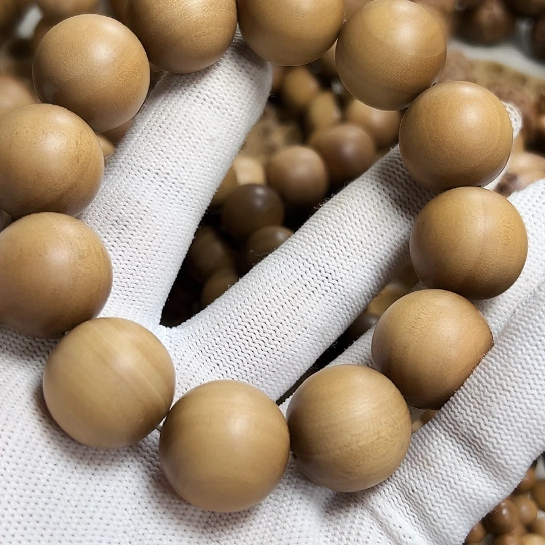 手****檀香木其他印度迈索尔老山檀香2.0/12颗