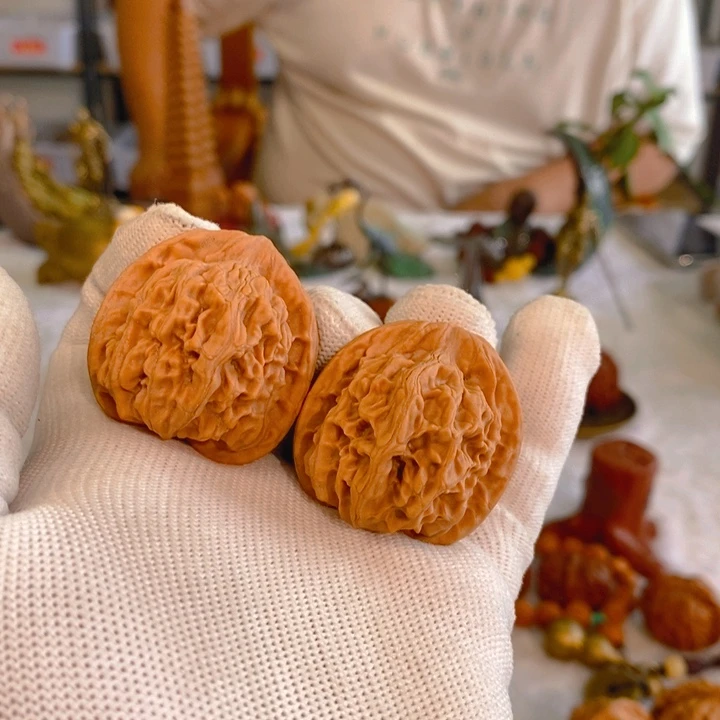 文玩核桃把件天地