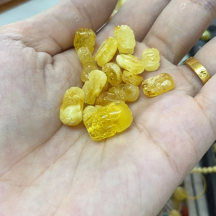 未镶嵌蜜蜡裸石多样性多样性发货其二