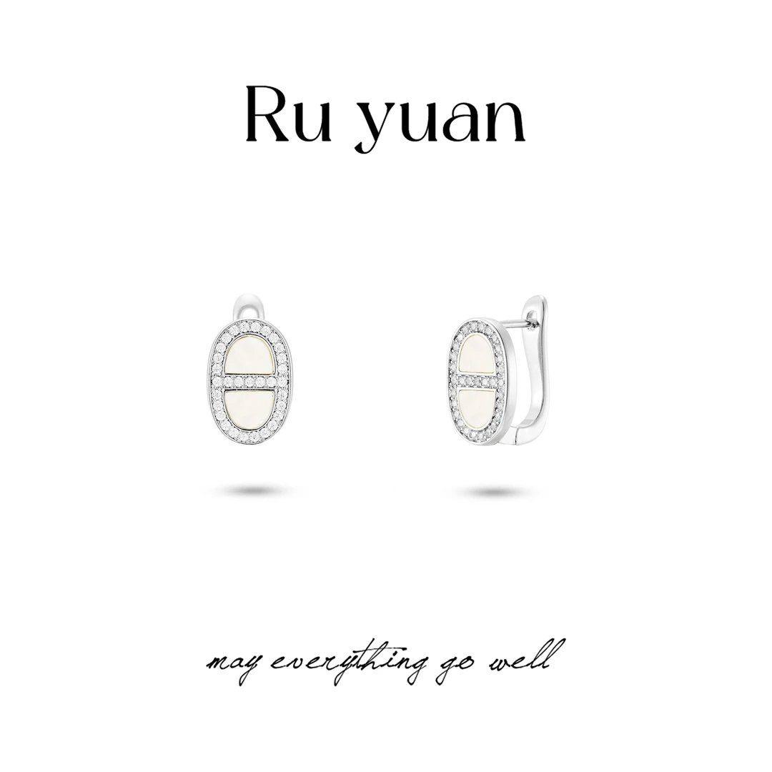 镀K金气质猪鼻耳扣 RYBL0002