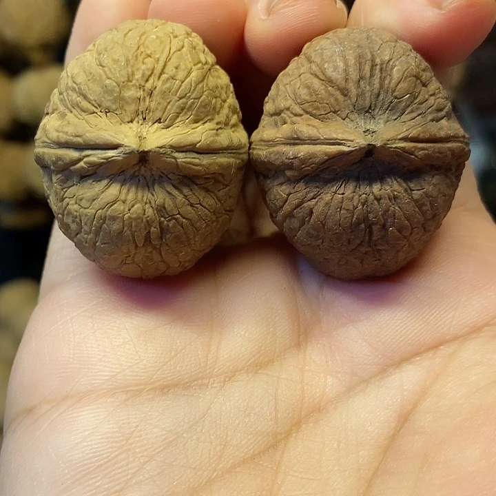 文玩核桃吊坠蛇皮球34