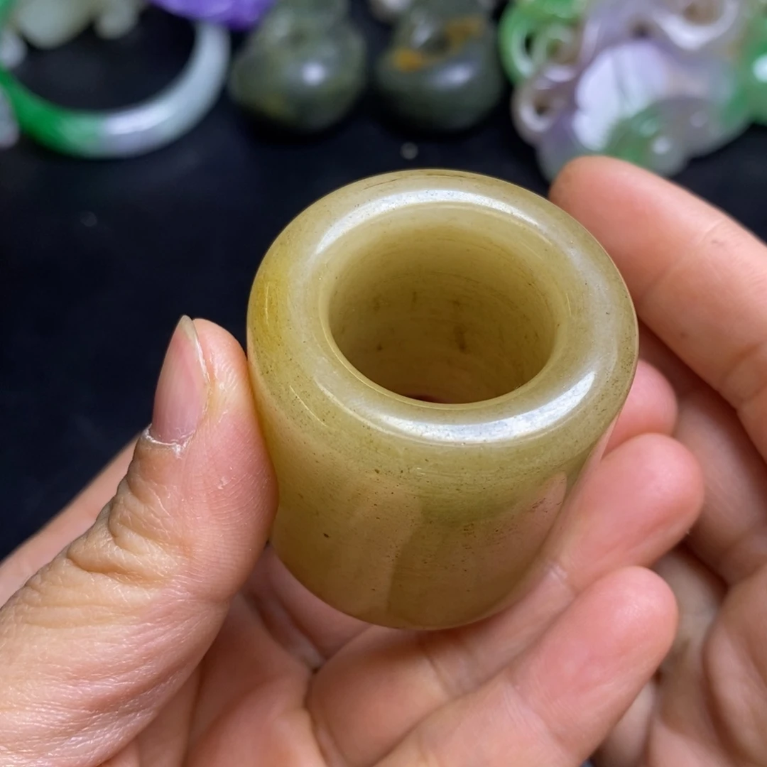 未镶嵌和田玉（糖玉）挂件