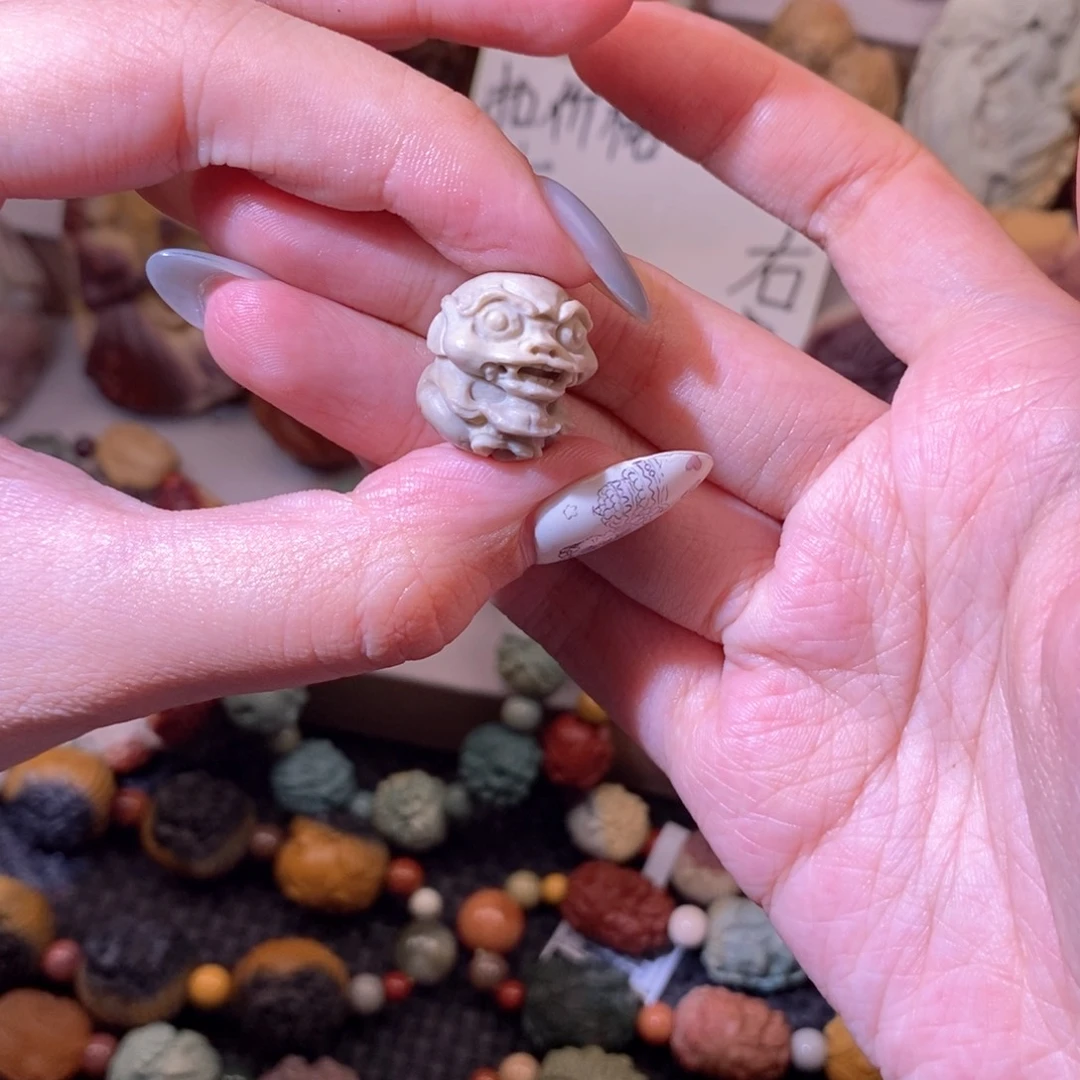 石英质玉（阿拉善玉）未镶嵌手链
