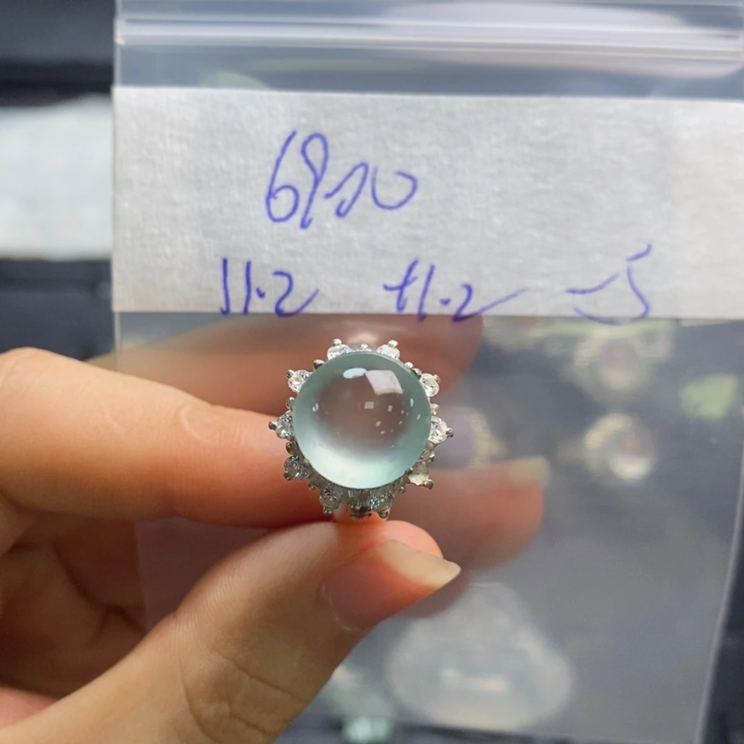 定制翡翠未镶嵌不退不换