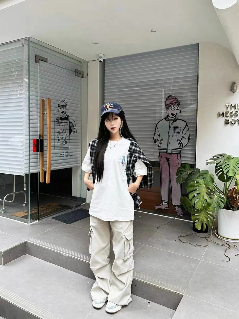 （瑕疵）某保169！重叠字母短袖男女同款