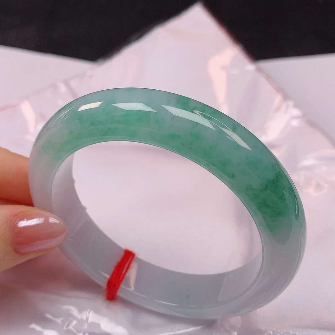 【闪购商品】未镶嵌手镯翡翠56翡翠手镯