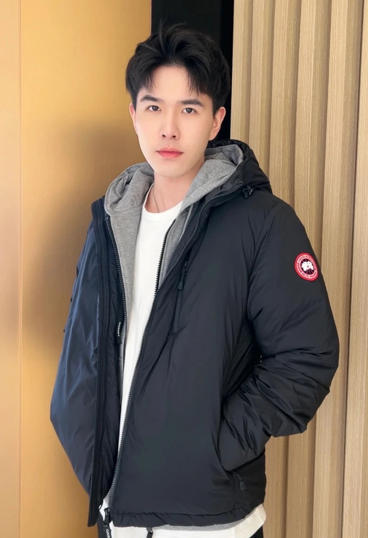 Canada Goose/加拿大鹅 Lodge系列连帽防水防风羽绒服