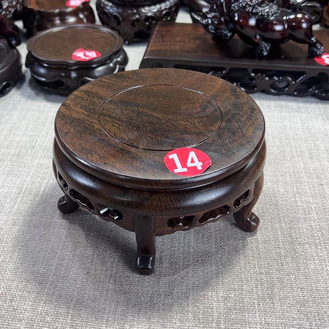红木底座精雕工艺品