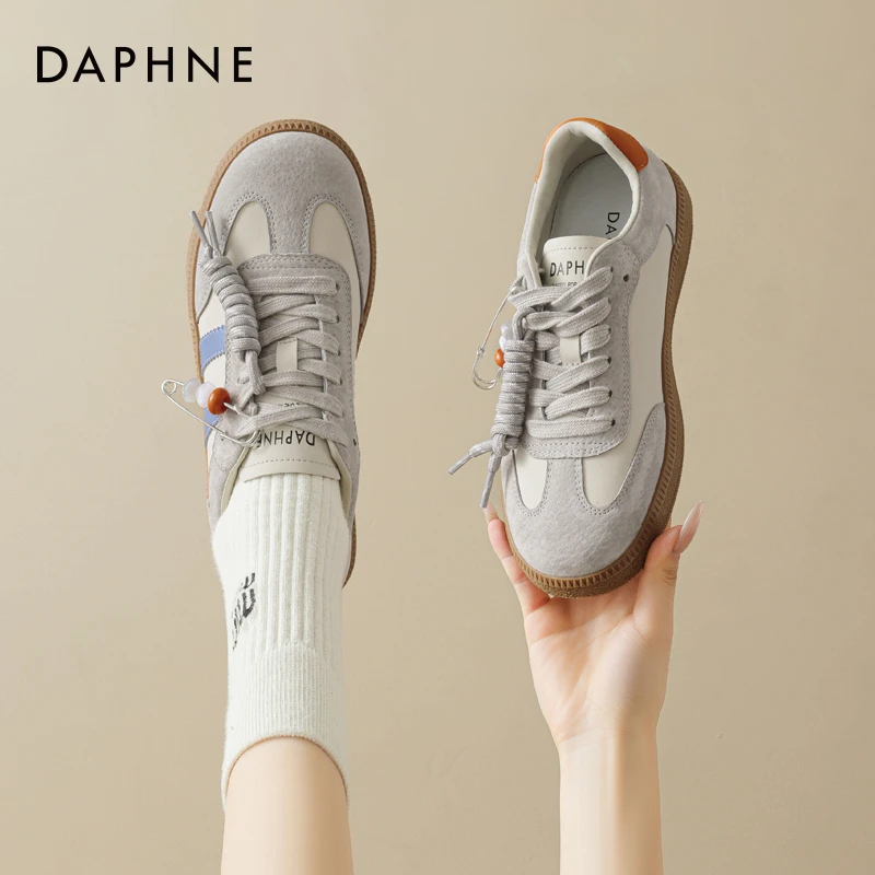 达芙妮网红爆款德训鞋女2025秋季新款休闲运动阿甘鞋百搭舒适板鞋